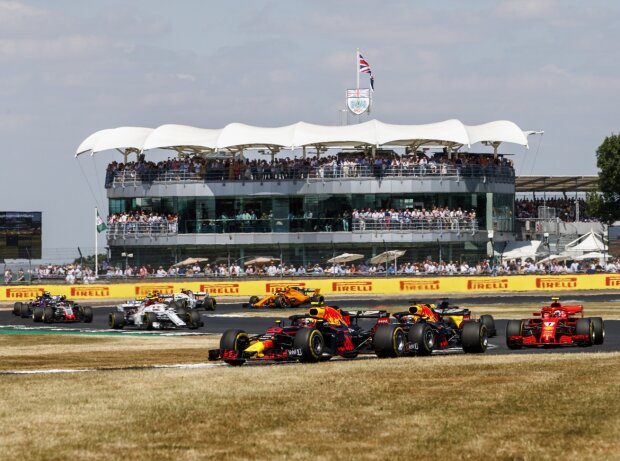 Max Verstappen, Daniel Ricciardo, Kimi Räikkönen Max Verstappen, Daniel Ricciardo, Kimi Räikkönen