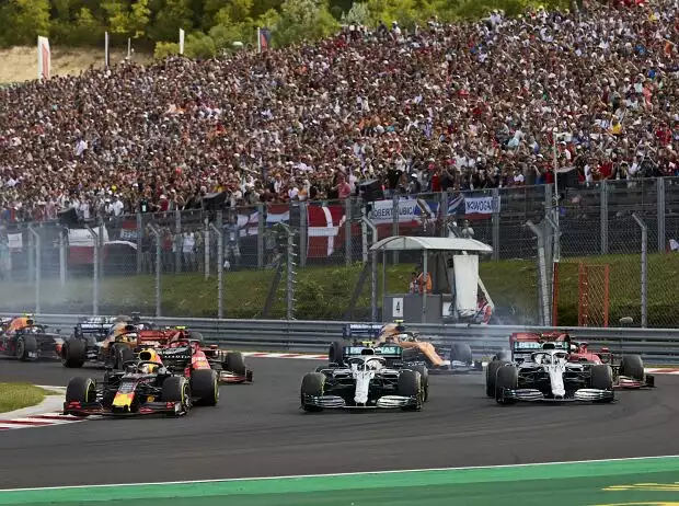 Max Verstappen, Lewis Hamilton, Valtteri Bottas Titel-Bild zur News: Max Verstappen, Lewis Hamilton, Valtteri Bottas