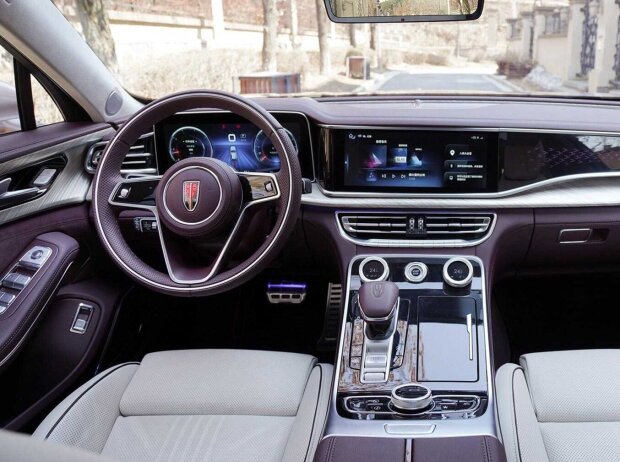 Hongqi H9 (2020) Hongqi H9 (2020)