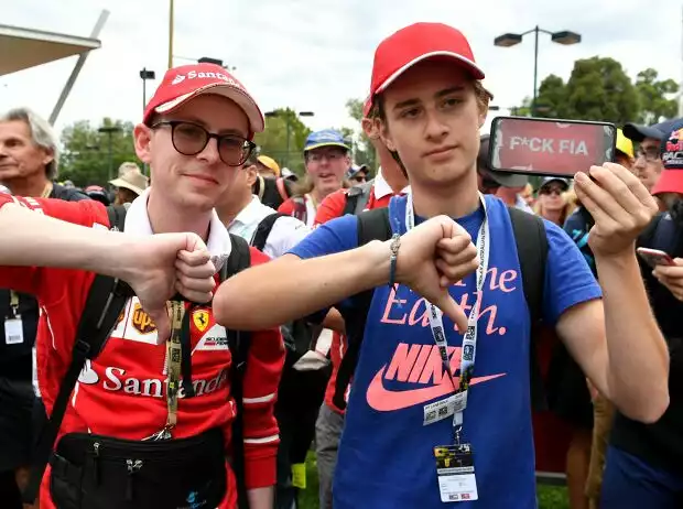 Fans Titel-Bild zur News: Fans