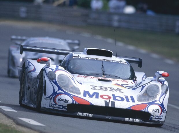 Porsche 911 GT1-98