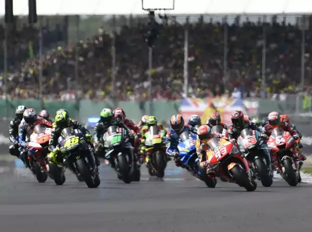MotoGP Start Titel-Bild zur News: MotoGP Start