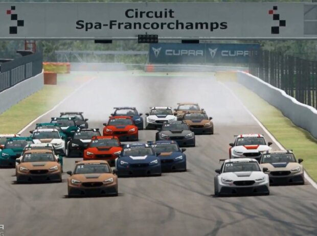 Titel-Bild zur News: CUPRA-Sim-Racing-Series