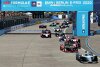 Formel E "Race at Home Challenge": Oliver Rowland siegt in Berlin-Tempelhof