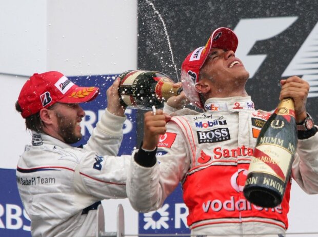 Nick Heidfeld, Lewis Hamilton Nick Heidfeld, Lewis Hamilton