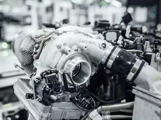 Elektrifizierter Abgasturbolader von Mercedes-AMG Titel-Bild zur News: Elektrifizierter Abgasturbolader von Mercedes-AMG