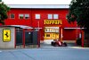 Maranello: Ein Formel-1-Ferrari auf öffentlichen Straßen!