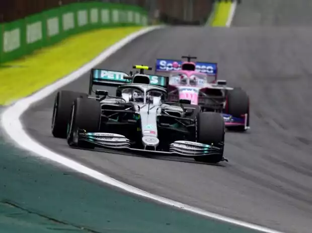 Valtteri Bottas, Sergio Perez Titel-Bild zur News: Valtteri Bottas, Sergio Perez