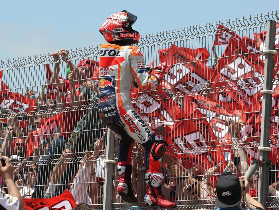 Marc Marquez, Fans