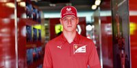 Bild zum Inhalt: Was der Wechsel von Sainz für die F1-Junioren von Ferrari bedeutet
