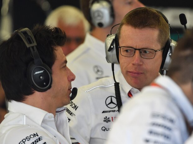 Toto Wolff, Andy Cowell Toto Wolff, Andy Cowell