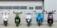 Bild zum Inhalt: Elektro-Roller: Fünf aktuelle Modelle der Führerscheinklasse A1 im ADAC-Test