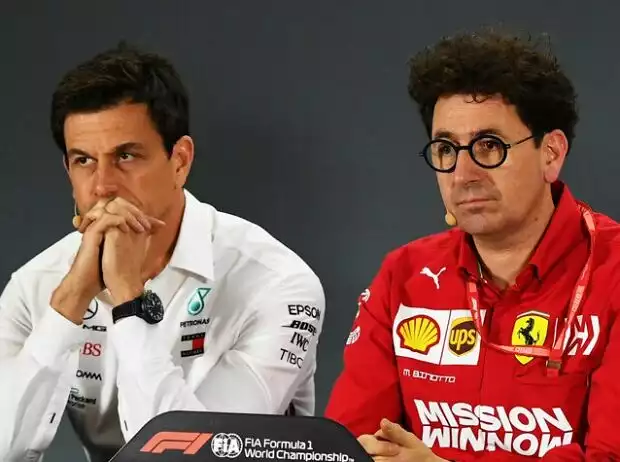 Toto Wolff, Mattia Binotto Titel-Bild zur News: Toto Wolff, Mattia Binotto