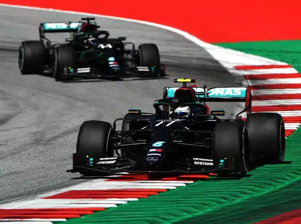 Valtteri Bottas, Lewis Hamilton Titel-Bild zur News: Valtteri Bottas, Lewis Hamilton