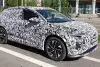 Bild zum Inhalt: Audi Q4 e-tron (2021) erstmals mit Serienkarosserie erwischt