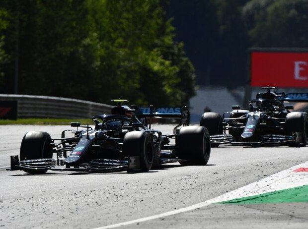 Valtteri Bottas, Lewis Hamilton Valtteri Bottas, Lewis Hamilton