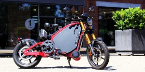 eRockit: 90 km/h schnelles Elektromotorrad mit Pedalen zum Treten