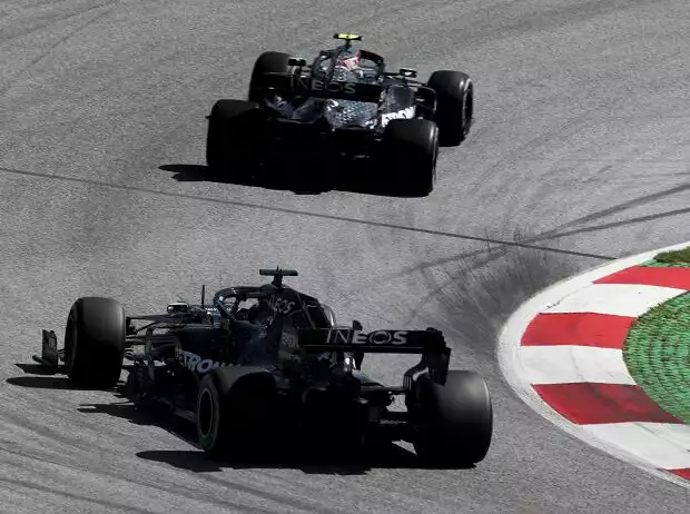 Valtteri Bottas, Lewis Hamilton Titel-Bild zur News: Valtteri Bottas, Lewis Hamilton