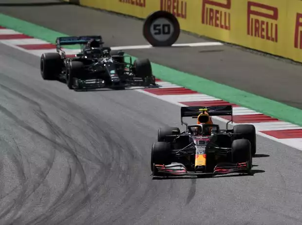 Alexander Albon, Lewis Hamilton Titel-Bild zur News: Alexander Albon, Lewis Hamilton