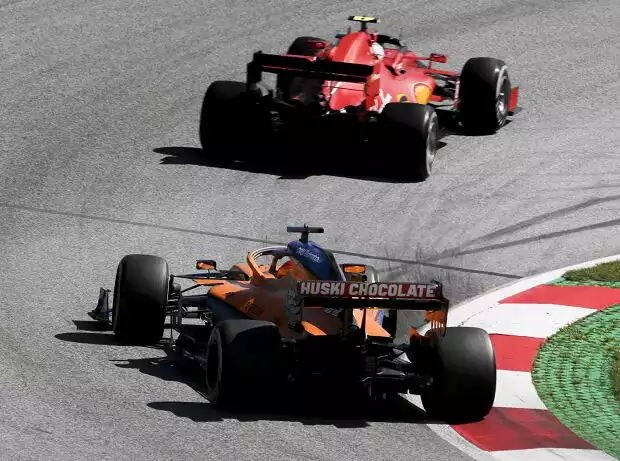 Titel-Bild zur News: Charles Leclerc, Carlos Sainz
