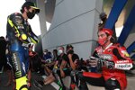 Valentino Rossi und Danilo Petrucci (Ducati) 