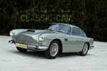 Der Aston Martin DB4