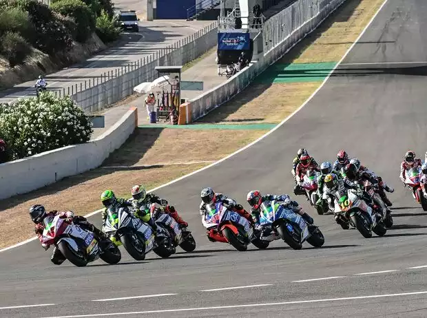 MotoE Start Titel-Bild zur News: MotoE Start