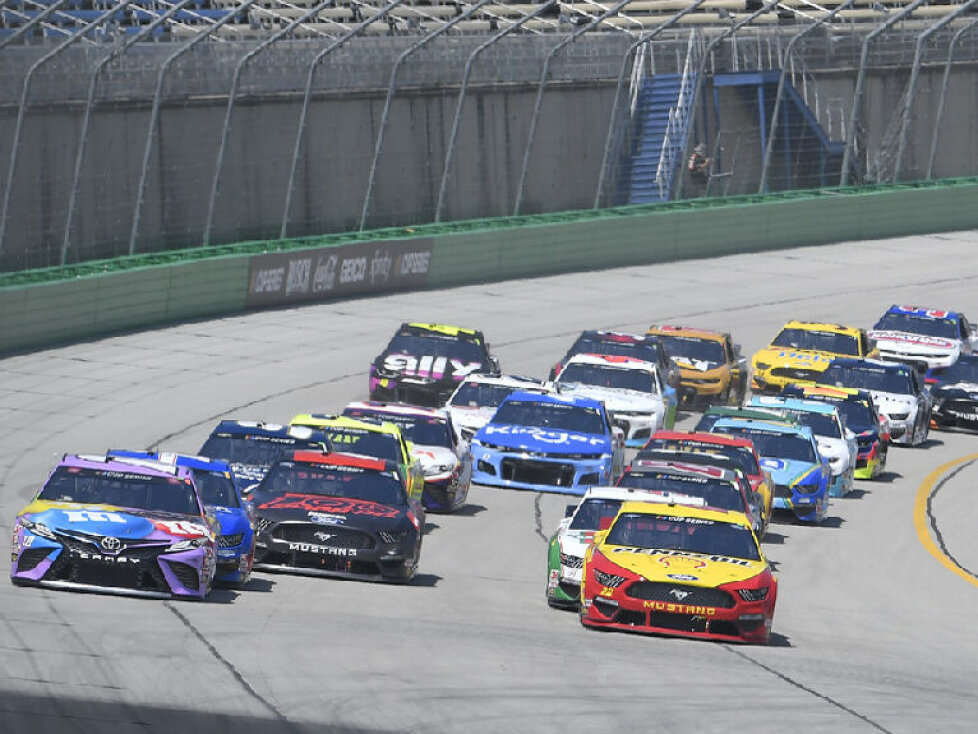 Start zum Quaker State 400 auf dem Kentucky Speedway 2020