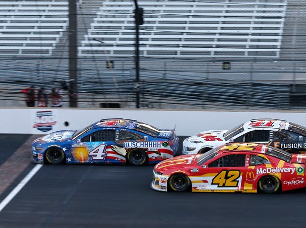 Kevin Harvick, Matt Kenseth