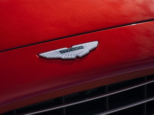 Titel-Bild zur News: Logo Aston Martin