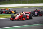 Mick Schumacher (Prema), Callum Ilott (Virtuosi) und Jehan Daruvala (Carlin) 