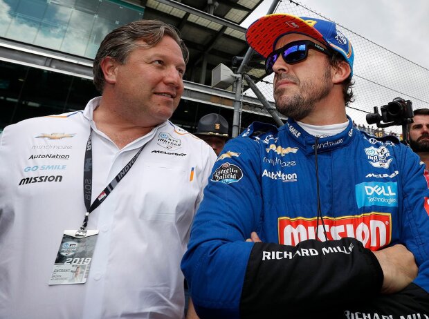 Fernando Alonso, Zak Brown Fernando Alonso, Zak Brown