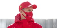 Bild zum Inhalt: 17 Sekunden Funkstille: Sebastian Vettel hat Binotto nichts zu sagen