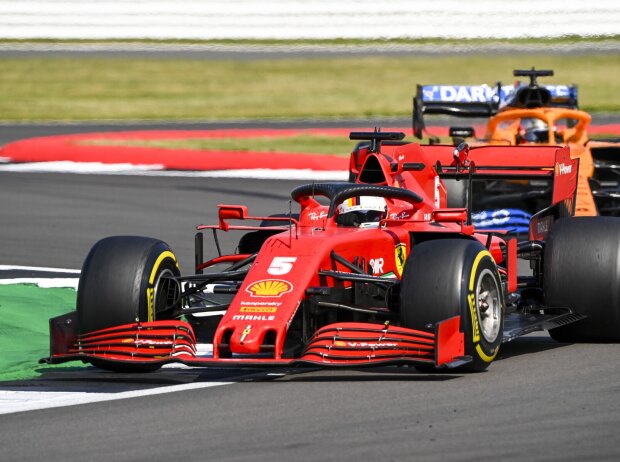 Titel-Bild zur News: Sebastian Vettel, Carlos Sainz