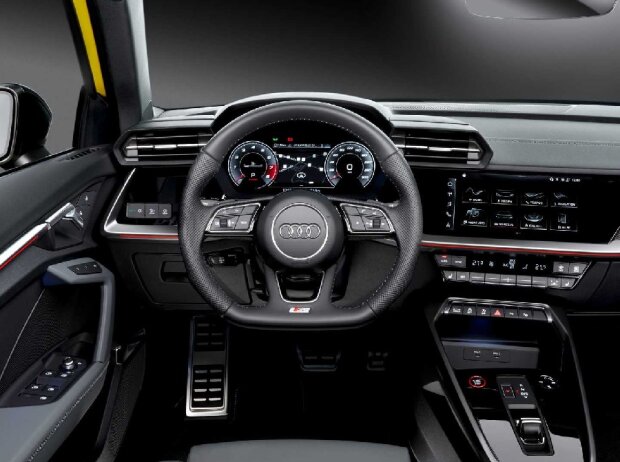  Audi S3 Sportback (2021)