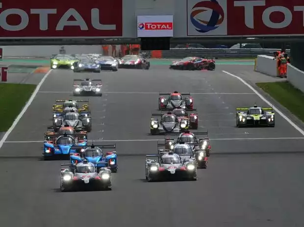 Mike Conway, Kamui Kobayashi Titel-Bild zur News: Mike Conway, Kamui Kobayashi