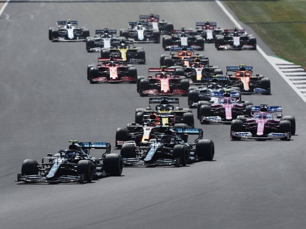 Start in Silverstone 2020: Valtteri Bottas, Lewis Hamilton, Max Verstappen, Nico Hülkenberg, Daniel Ricciardo