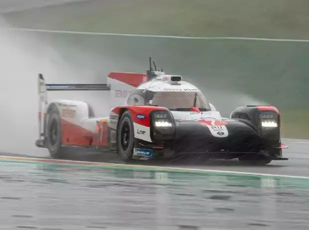 Jose-Maria Lopez, Kamui Kobayashi, Mike Conway Titel-Bild zur News: Jose-Maria Lopez, Kamui Kobayashi, Mike Conway