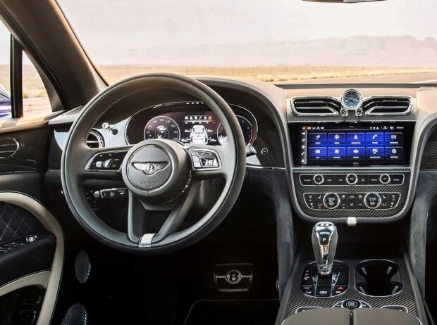 Bentley Bentayga (2020) Bentley Bentayga (2020)