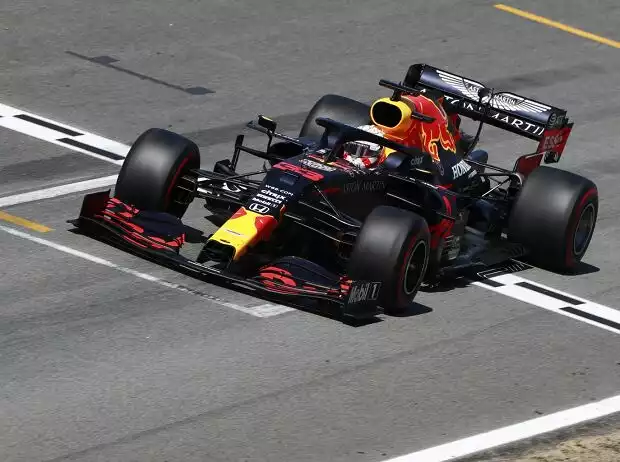 Max Verstappen Titel-Bild zur News: Max Verstappen