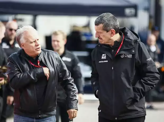 Titel-Bild zur News: Gene Haas mit Günther Steiner