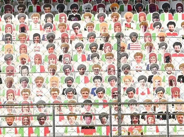 Pappfiguren auf der Tribüne in Monza Titel-Bild zur News: Pappfiguren auf der Tribüne in Monza
