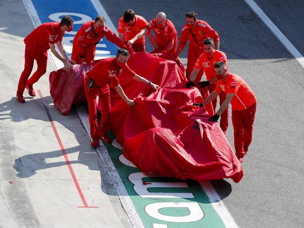 Unfallauto von Charles Leclerc