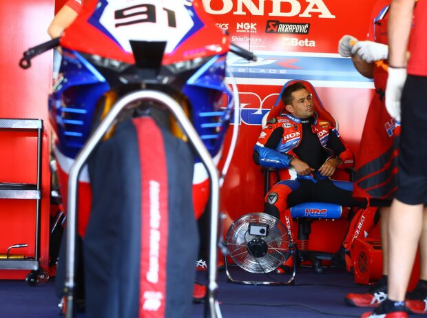 Leon Haslam Leon Haslam