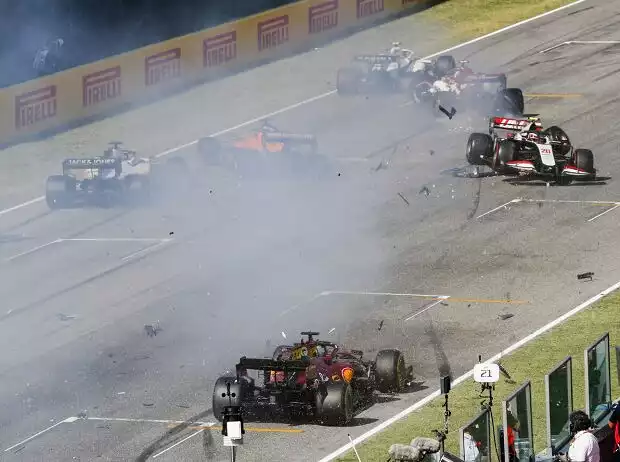 Titel-Bild zur News: Kevin Magnussen, Carlos Sainz