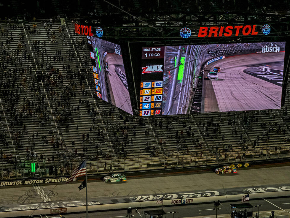 NASCAR-Action auf dem Bristol Motor Spedway