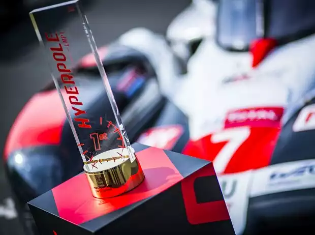 Mike Conway, Kamui Kobayashi, Hyperpole-Pokal Titel-Bild zur News: Mike Conway, Kamui Kobayashi, Hyperpole-Pokal
