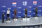 Max Verstappen (Red Bull), Valtteri Bottas (Mercedes) und Lewis Hamilton (Mercedes) 