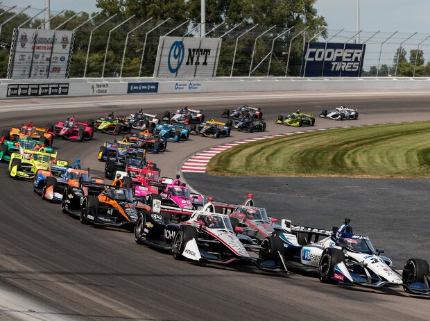 IndyCar-Start im Gateway Motorsports Park in St. Louis IndyCar-Start im Gateway Motorsports Park in St. Louis