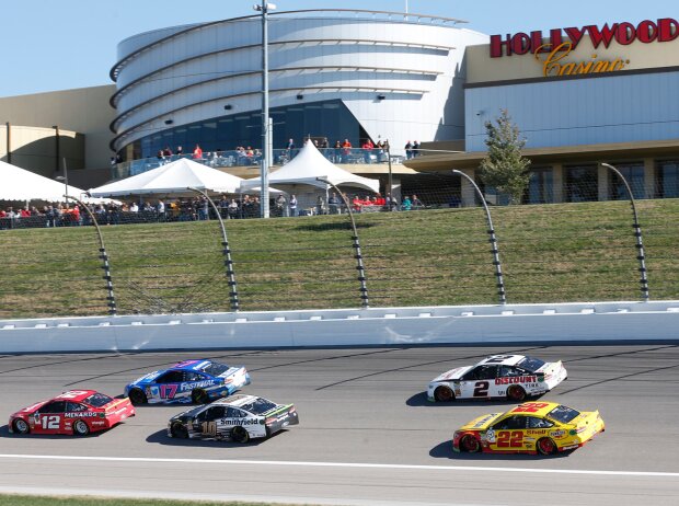 NASCAR-Action auf dem Kansas Speedway